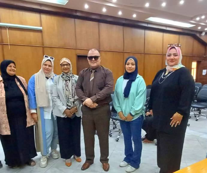اليوم الصحى البيئى فى كلية تكنولوچيا الإدارة ونظم المعلومات